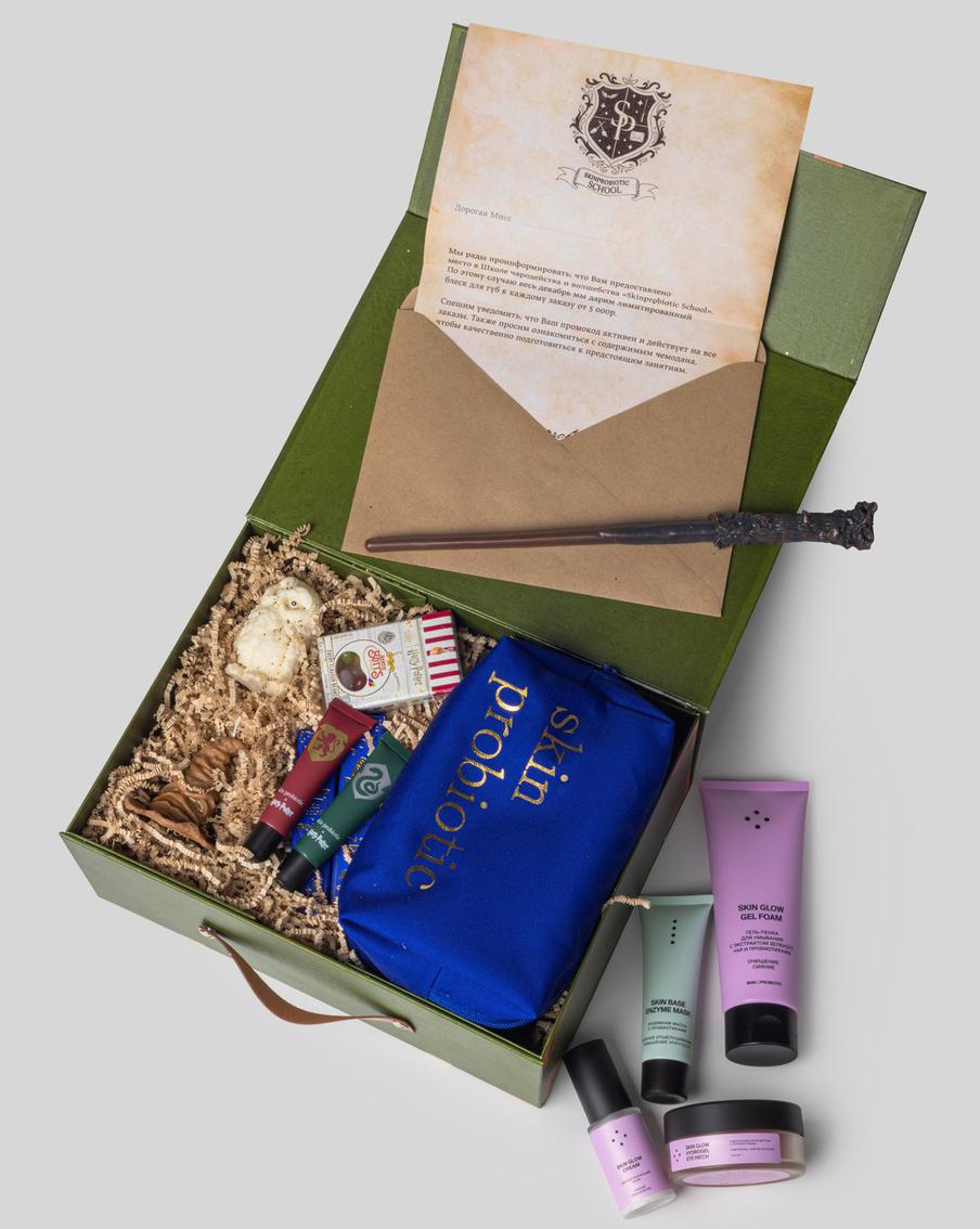 Эта коллекция для тех, кто хочет радости, эмоций и своих моментов магии даже во взрослом мире.