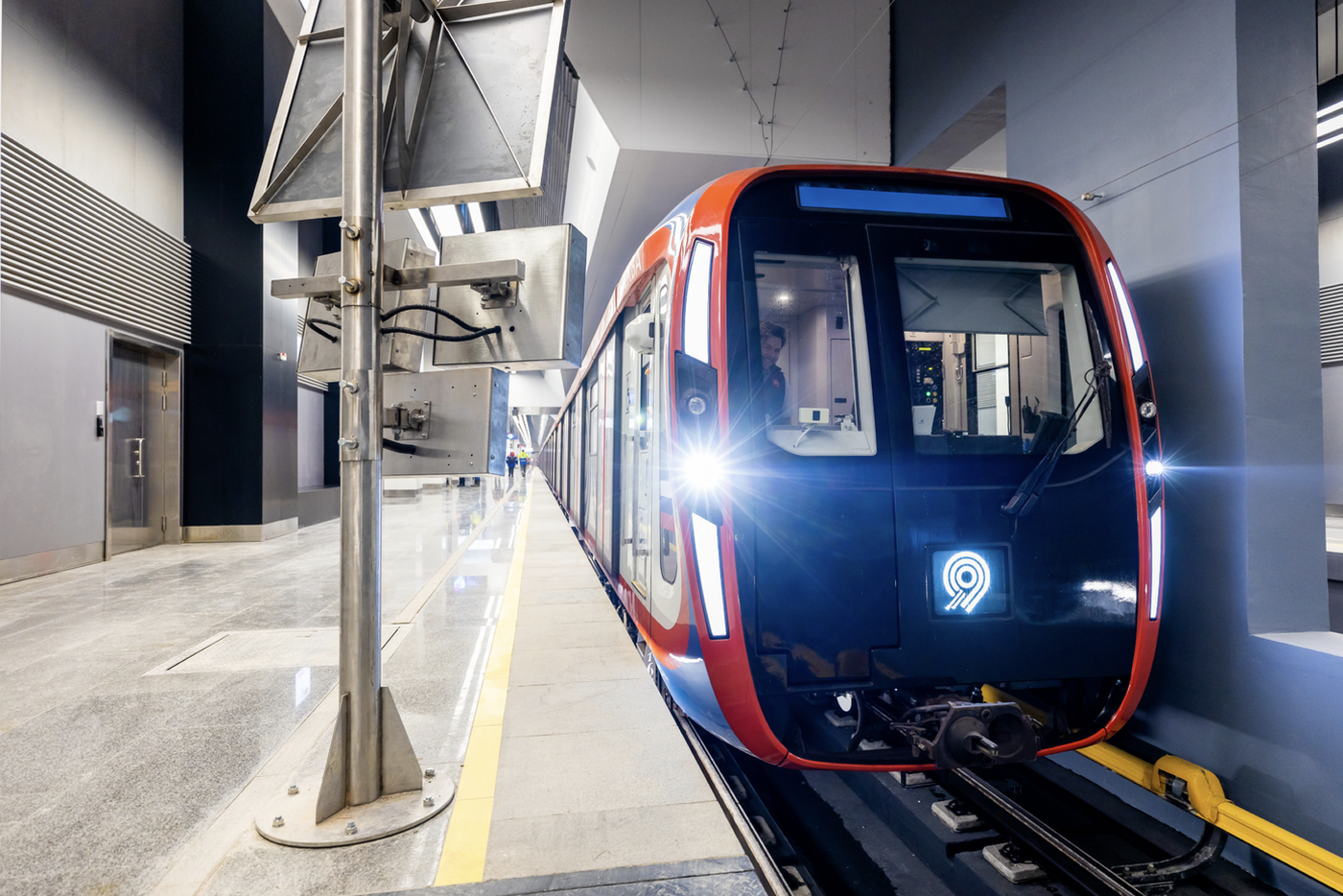 В Москве начнут проводить испытания первого в России беспилотного поезда метро