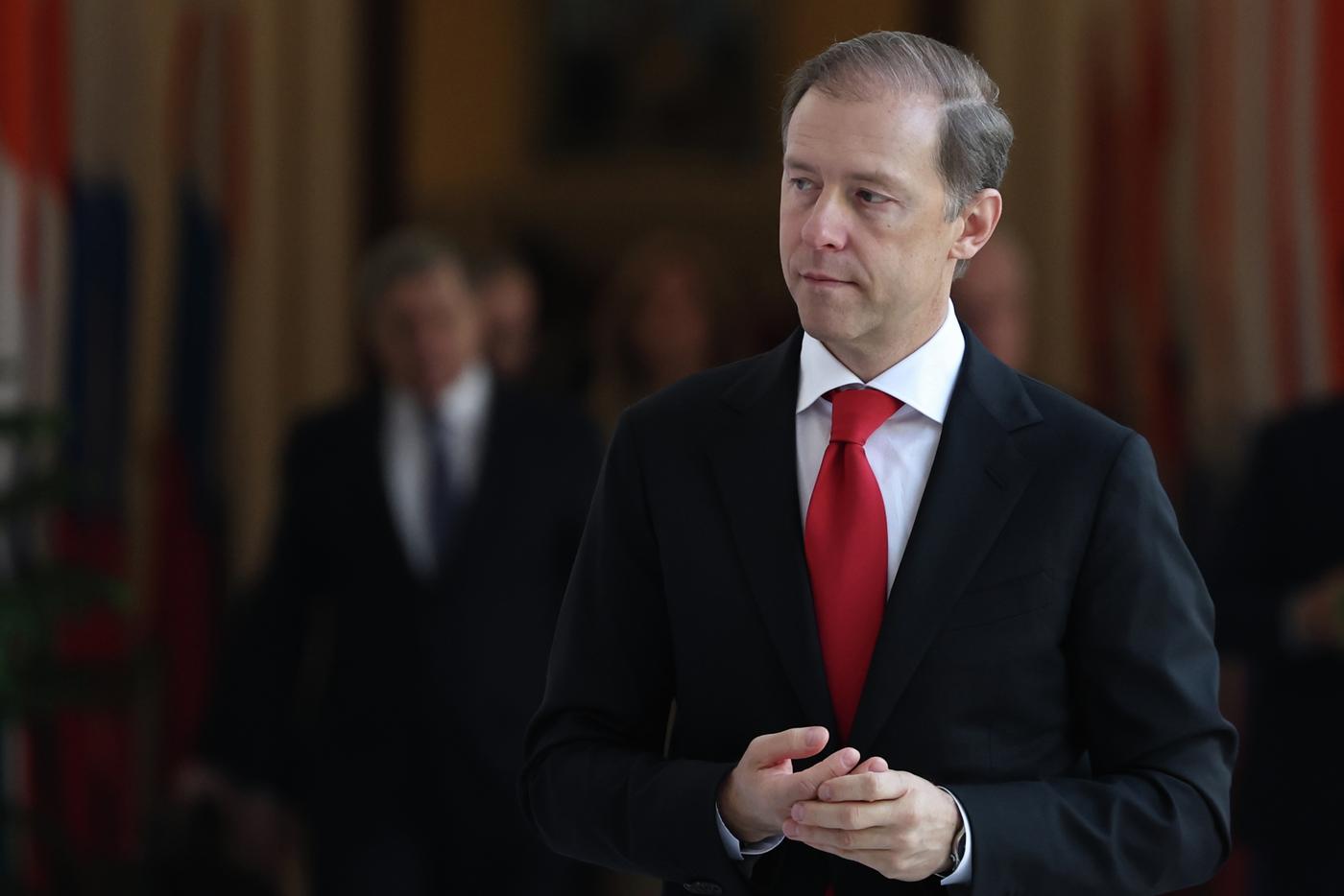 Вице-премьер Мантуров заявил, что Россия готова принять специалистов из Индии