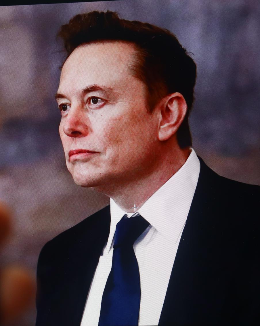 Маск планирует продать часть акций оператора спутникового интернета Starlink. Принадлежащая самому богатому человеку на Земле Илону Маску компания Starlink продаст часть своих акций инвесторам. Это сделает её самым дорогим стартапом в мире, потеснив OpenAI