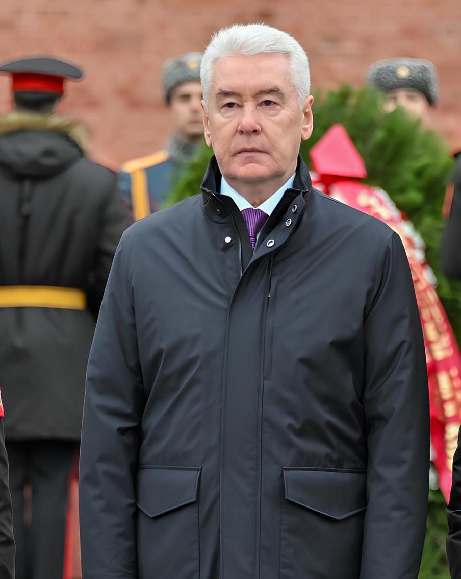 Московский молодёжный патриотический форум "Поколение героев" пройдёт 10 декабря. Столичный мэр анонсировал проведение Московского молодёжного патриотического форума "Поколение героев". Он состоится 10 декабря