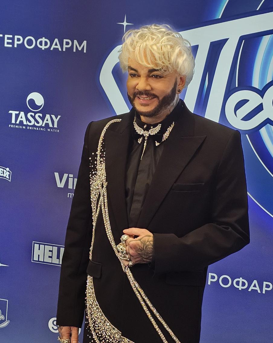 Филипп Киркоров участвует в "Песне года" с 1989 года.