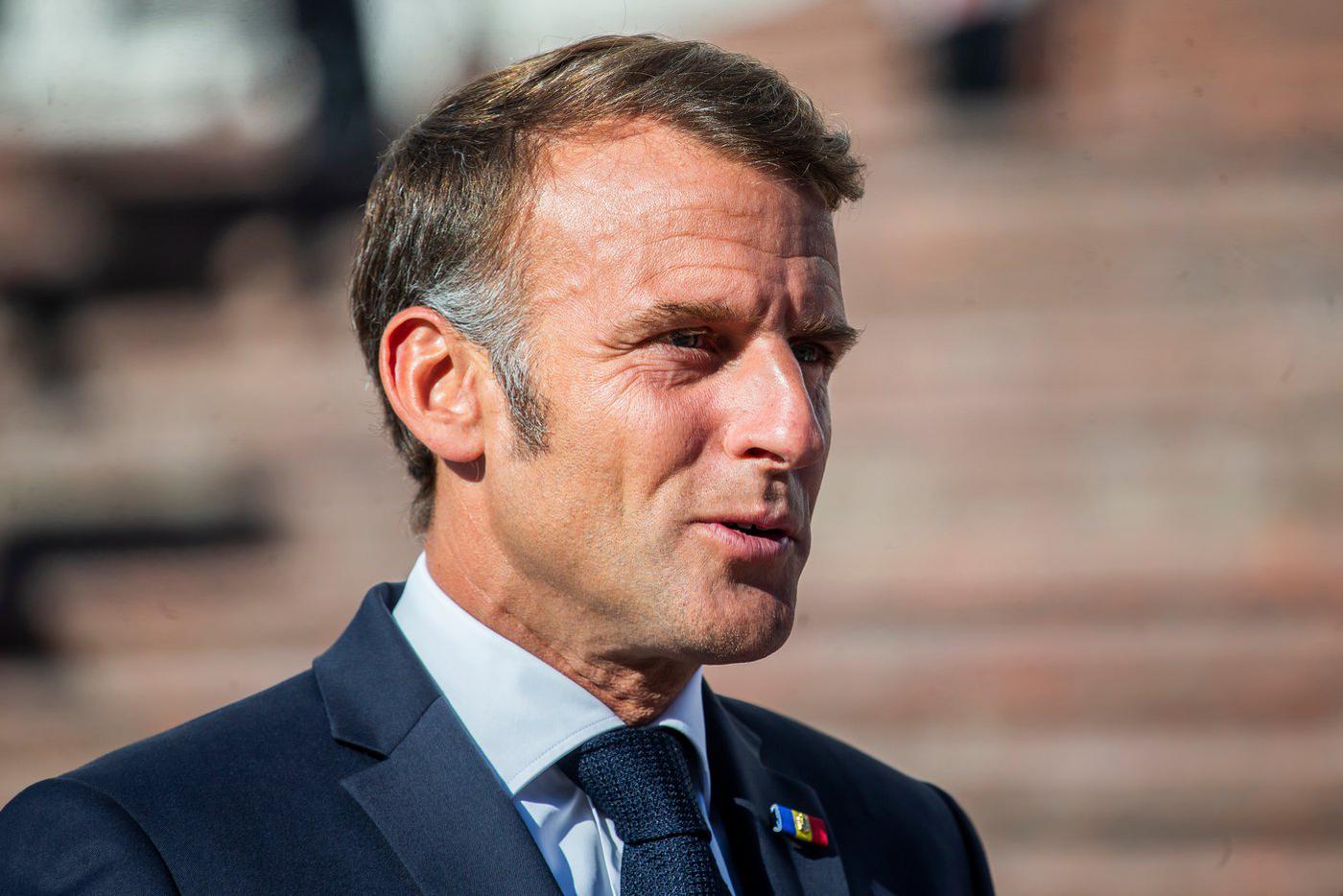 Макрон провёл телефонные переговоры с Зеленским