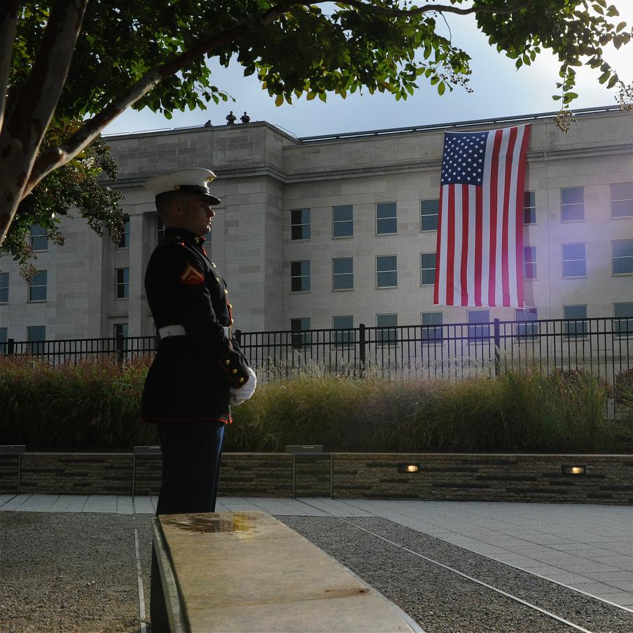 Хегсет: США не допустят размещения оружия соперников в Западном полушарии. Во время выступления на форуме президентского фонда имени Рональда Рейгана в Калифорнии министр обороны США Пит Хегсет заявил о неприемлемости размещения оружия потенциальных противников в Западном полушарии. Данное заявление является частью стратегии восстановления военного доминирования Соединённых Штатов в регионе