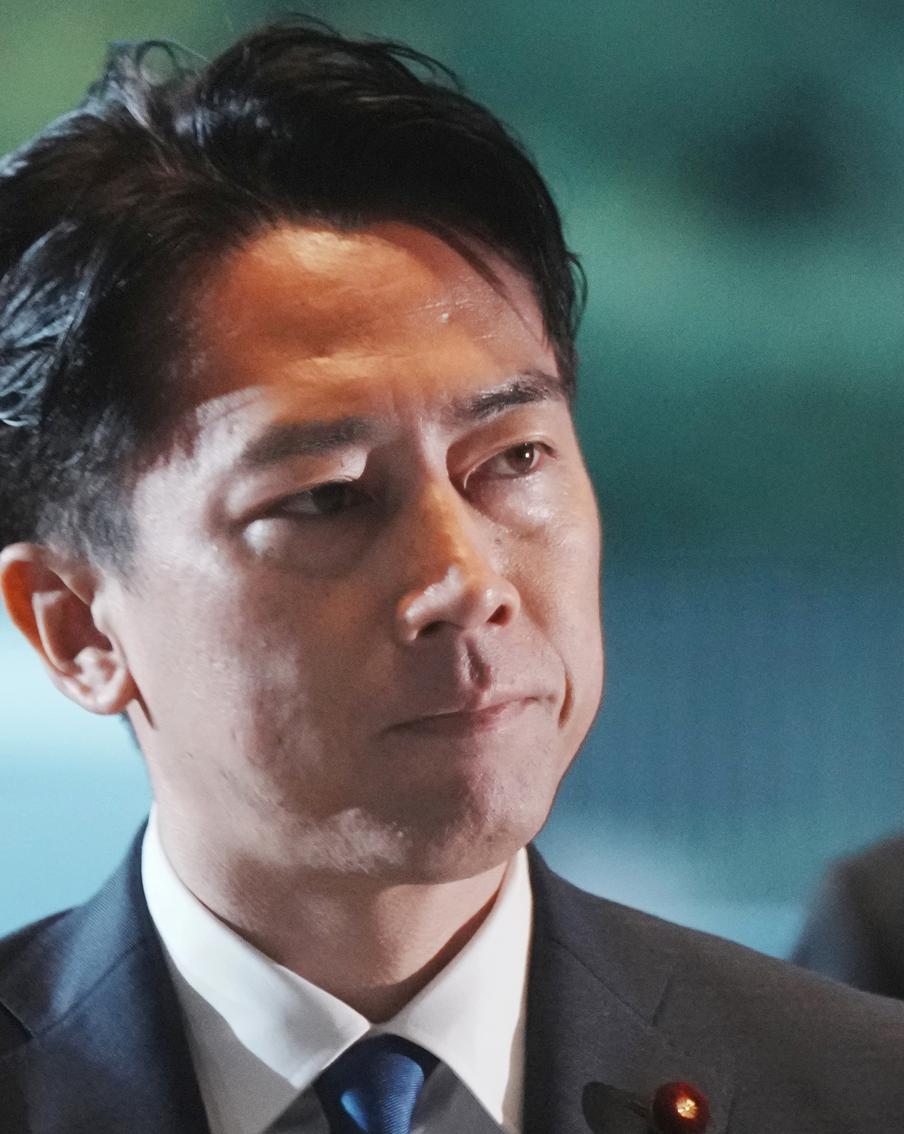 Японские власти обвинили Китай в провокации с участием военных самолётов. Из-за якобы пролёта китайских самолётов в непосредственной близости от Окинавы японским властям пришлось поднимать в воздух два истребителя