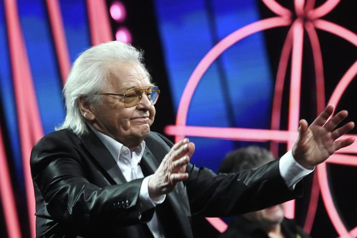 "Себя по телевизору смотреть не люблю!": Юрий Антонов признался в скромности