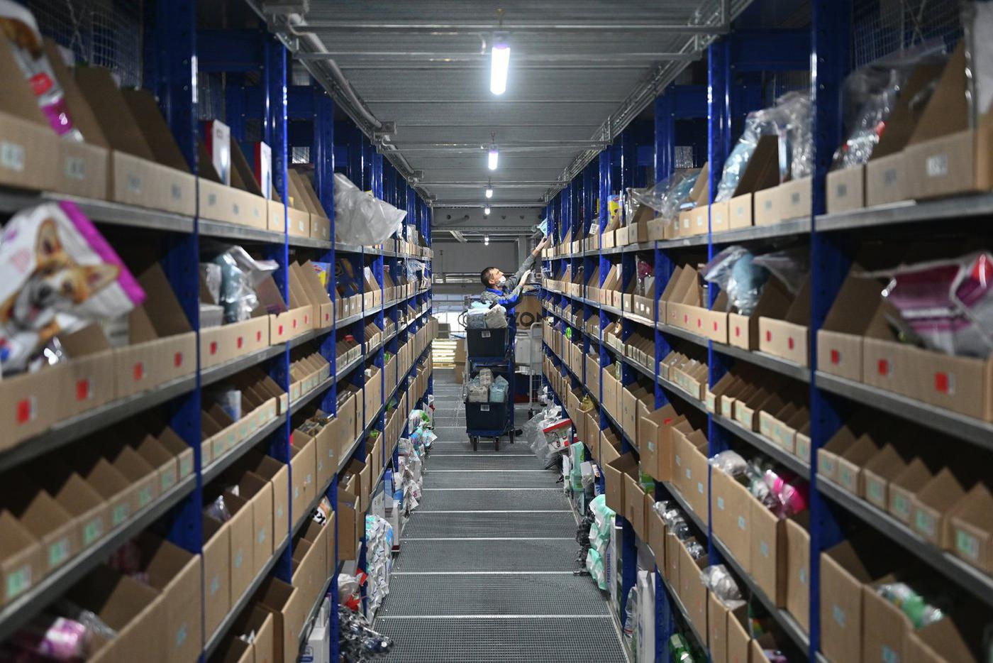 Почему офлайн-ретейлеры требуют ограничить маркетплейсы