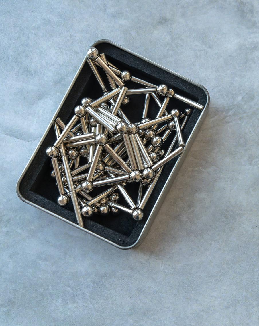 Какие предметы чаще всего проглатывают дети и как малышей спасают московские врачи