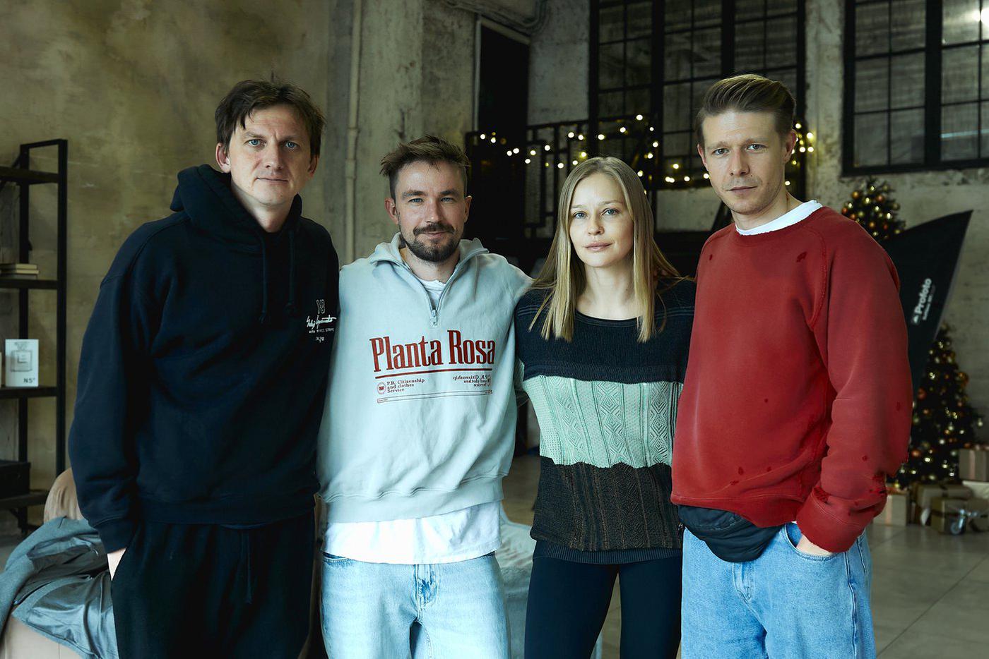 Режиссёр Александр Андрющенко, Александр Петров, Юлия Пересильд и Никита Ефремов.