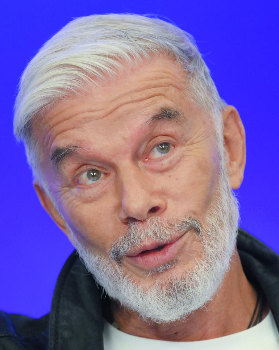 "Я по жизни загулял": Олег Газманов в 74 года делает сальто и много работает