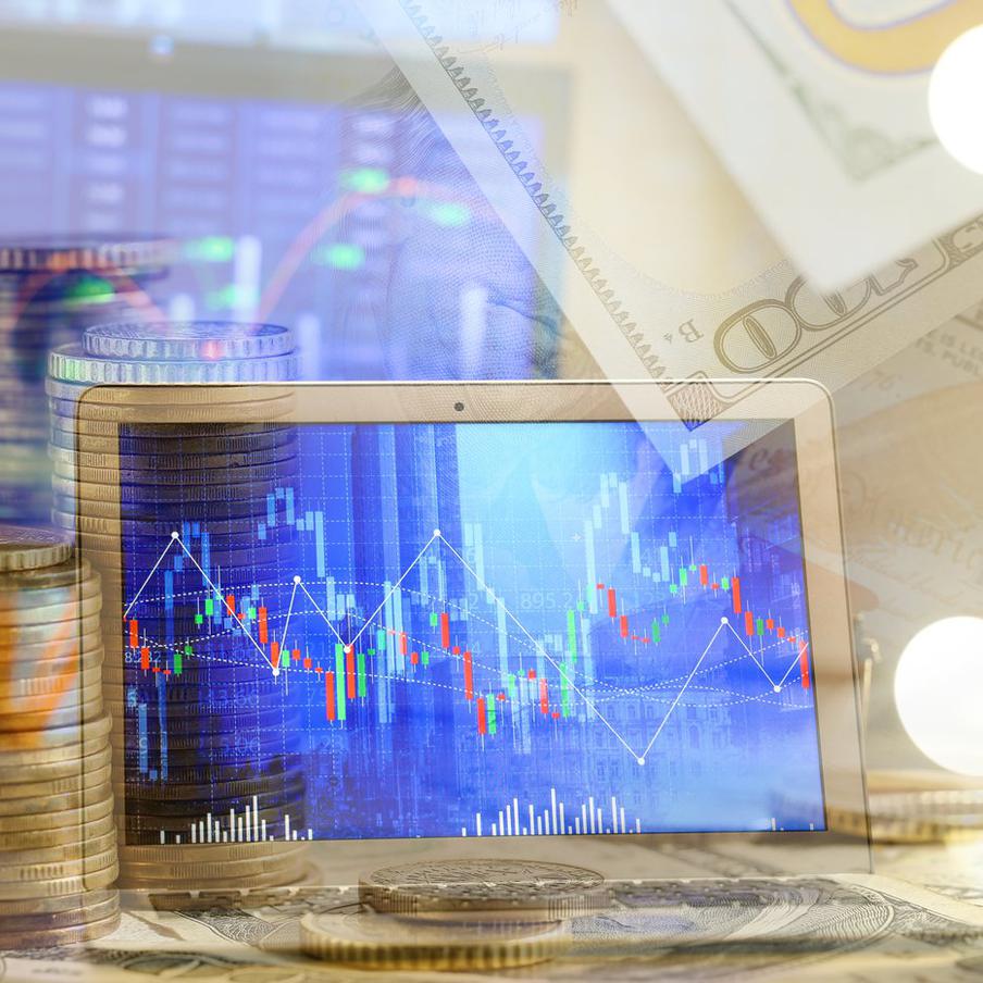 Задорнов предупредил о выстреле "чеховского ружья" в мировой экономике. Михаил Задорнов считает, что перегретый рынок США может привести к глобальной коррекции, способной ударить по российскому бюджету сильнее геополитики. Он выделяет риск падения сырьевых цен и замедления мировой экономики