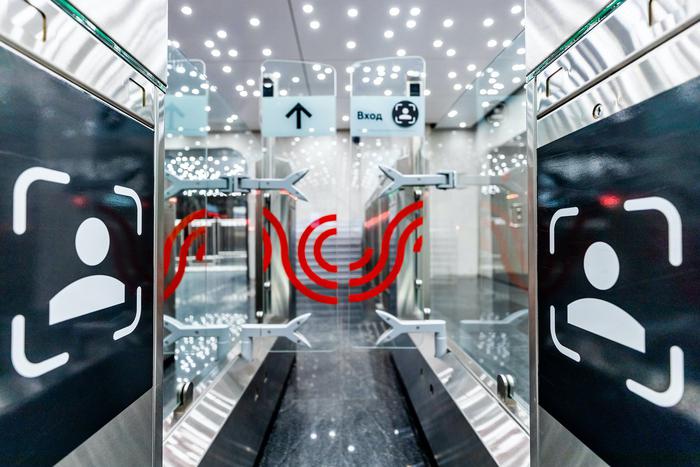 Оплата при помощи биометрии теперь доступна на всех турникетах в метро и МЦК