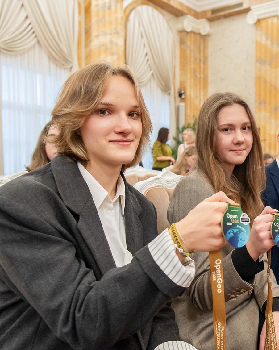 Собянин поздравил столичных школьников с успехами на международных олимпиадах