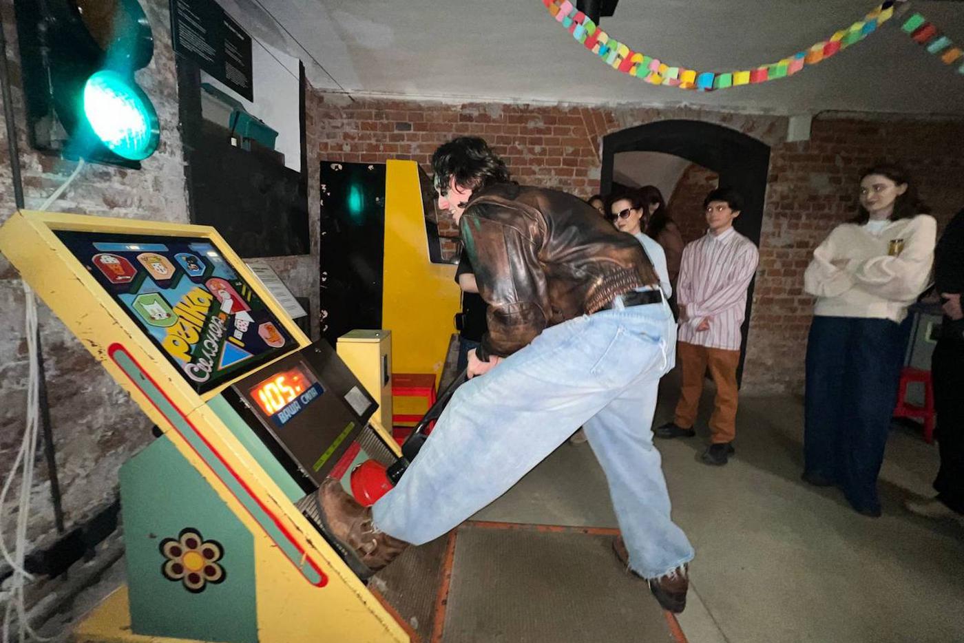 "Репка" – любимая игра советских граждан, а теперь – и российской молодёжи