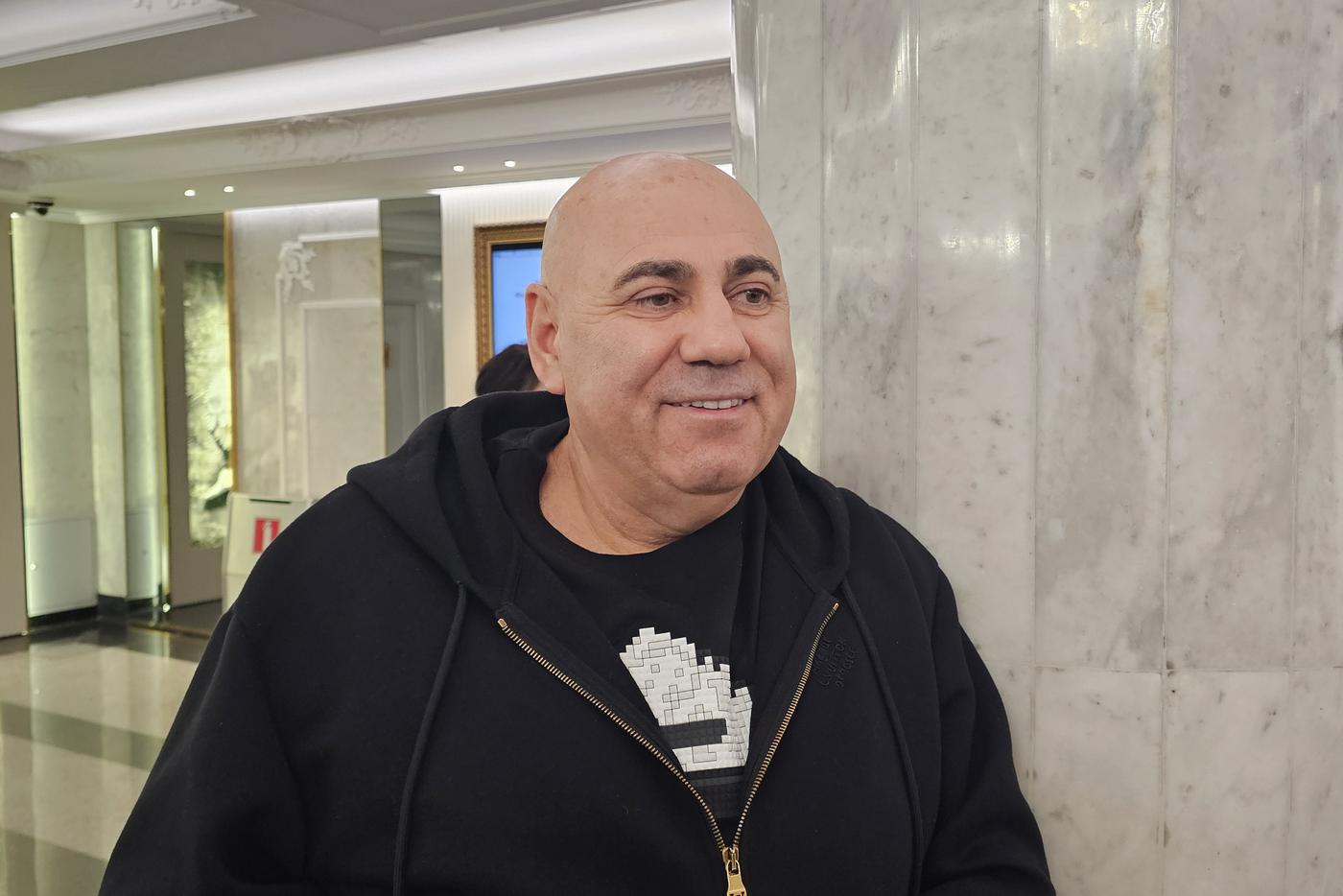 Иосиф Пригожин предложил представить Ларису Долину к награде после истории с квартирой