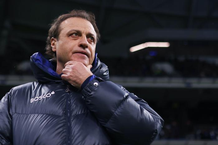 Игрок "Динамо" собирается уйти из-за наставника: как отразится на Гусеве конфликт с Макаровым