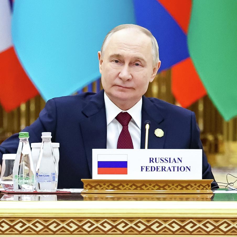 Владимир Путин оценил роль ООН и сотрудничество России с Туркменией. На Международном форуме в Ашхабаде глава государства отметил важность ООН в обеспечении баланса интересов стран и рассказал о расширении экономических связей с Туркменией и поддержке её нейтралитета