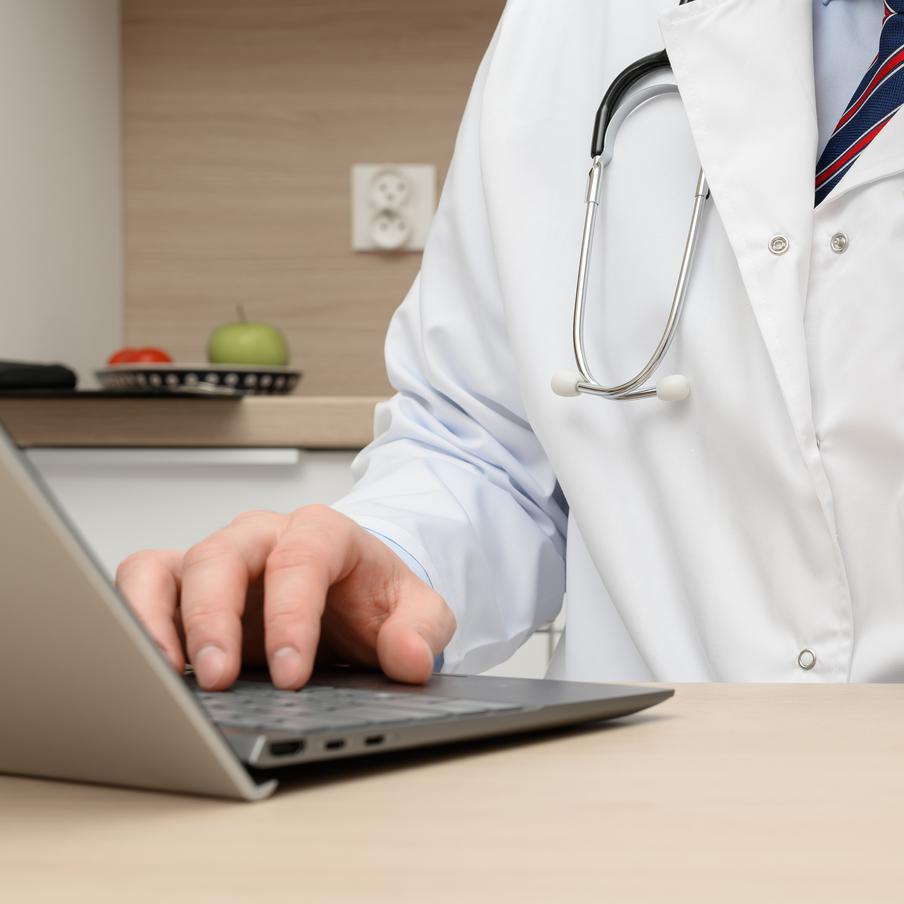 В России зафиксированы два случая гибели заражённых гонконгским гриппом. Два инфицированных гонконгским гриппом россиянина скончались в Дагестане. Это первые зафиксированные случаи гибели от осложнений заболевания на территории России