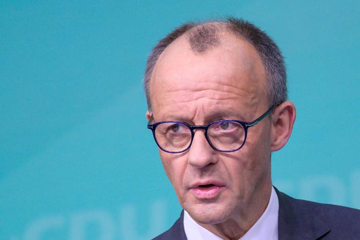 Власти Германии заявили об окончании эпохи американского участия во всех европейских делах