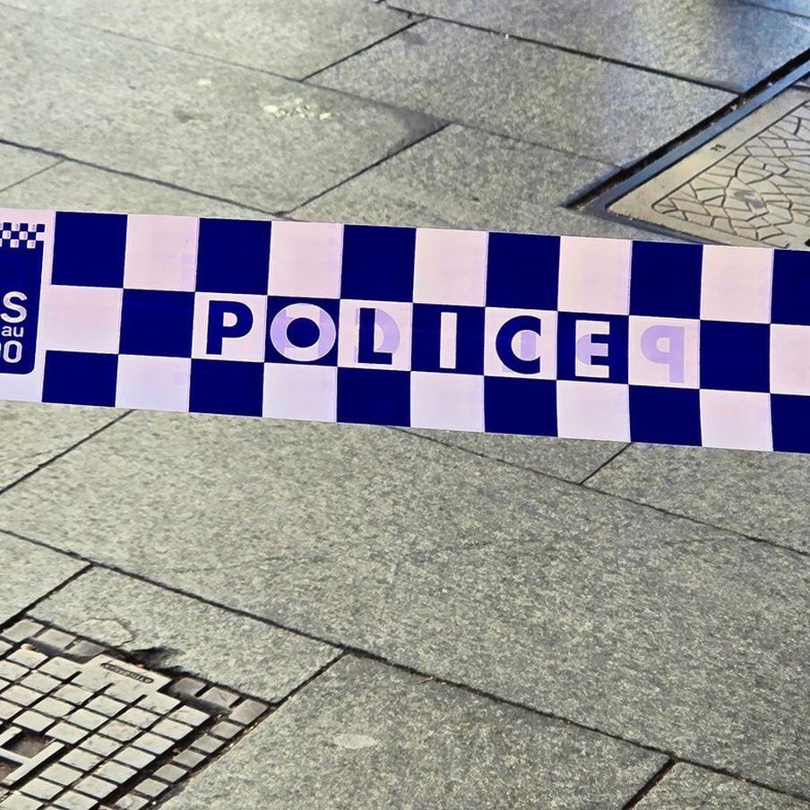 Среди пострадавших при теракте на пляже в Сиднее могли быть граждане России. Российские граждане могли оказаться среди пострадавших при стрельбе на пляже Бонди-Бич в Сиднее. На данный момент известно о 12 погибших и 60 пострадавших в ходе теракта