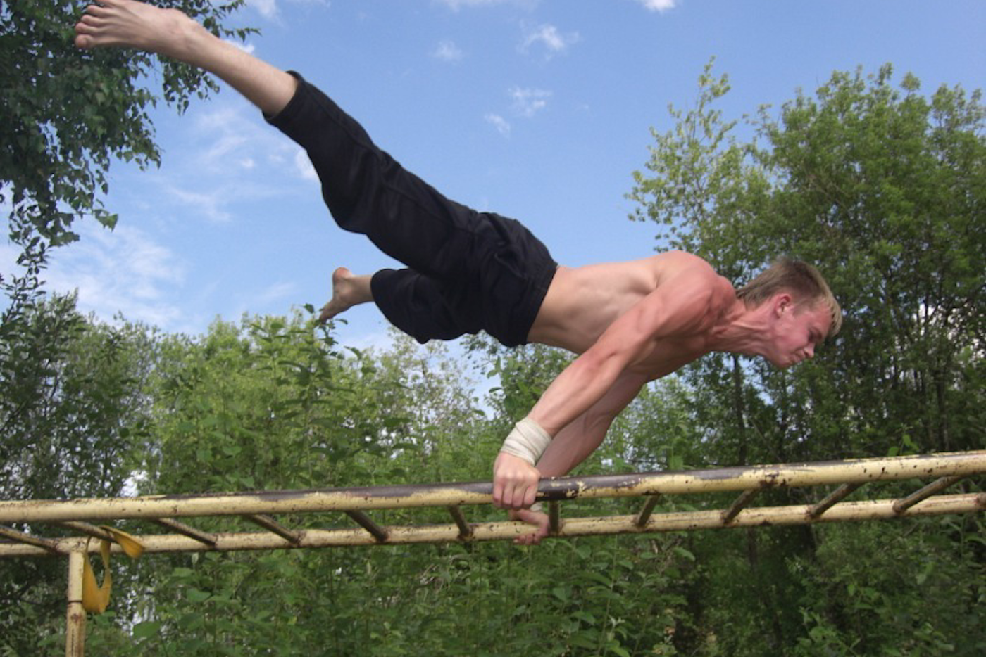 Вместо фитнес-зала была улица.