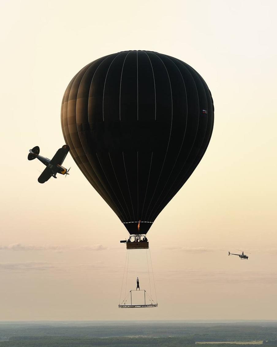 Этот рекорд показали многие зарубежные телеканалы.