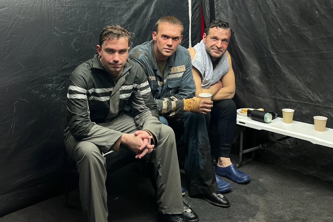 На съёмочной площадке "Кракена". Сергей Бойцов (в центре) вместе с Александром Петровым и Виктором Добронравовым.