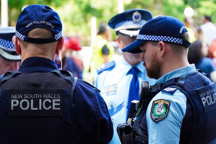 В Сиднее задержан стрелок, в результате нападения которого убиты 16 человек