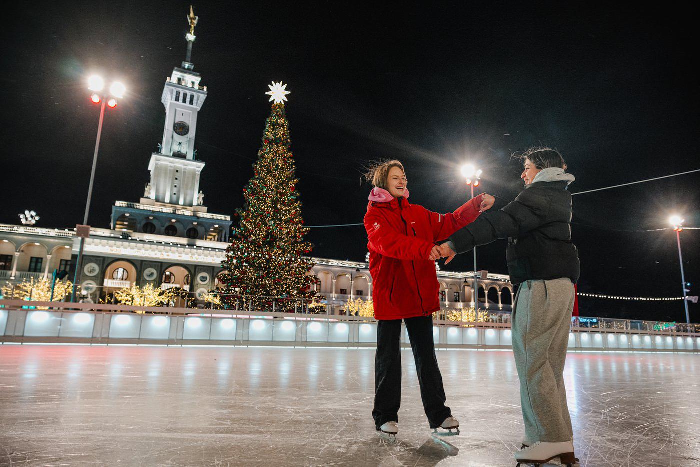 Каток будет работать со вторника по воскресенье, понедельник – технический день.