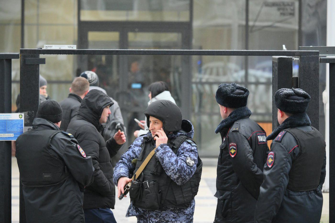 В Одинцово школьникам и взрослым предоставят поддержку после нападения подростка