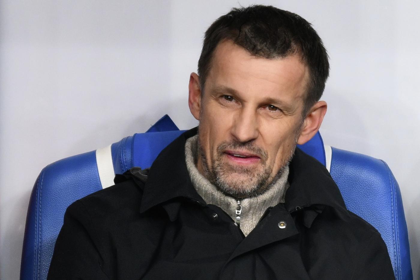 Тренера "Зенита" Семака задержали в аэропорту Мюнхена из-за покупок