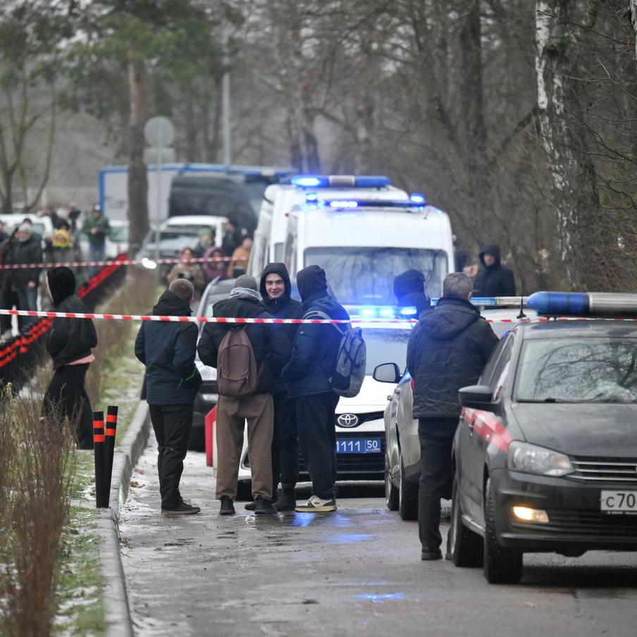 СПЧ призвал убрать из Telegram кадры трагедии в школе Подмосковья. Совет по правам человека заявил о недопустимости распространения жестоких материалов и подчеркнул, что этические нормы должны соблюдаться вне зависимости от статуса автора публикации