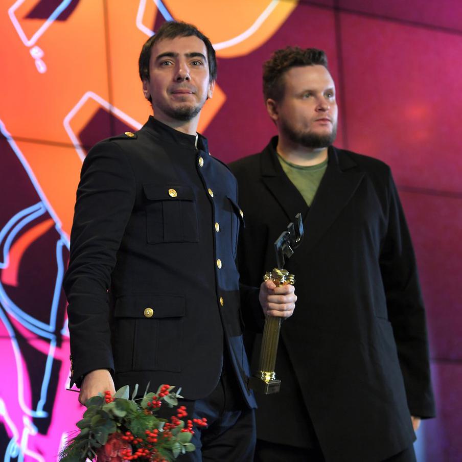 Глава фракции ПАСЕ в разговоре с пранкерами призвал к распаду России. Румынский политик Юлиан Булай во время пранка заявил о нежелании видеть Российскую Федерацию как единое государство и высказался за её разделение по этническому принципу, обсуждая возможные шаги в рамках ПАСЕ