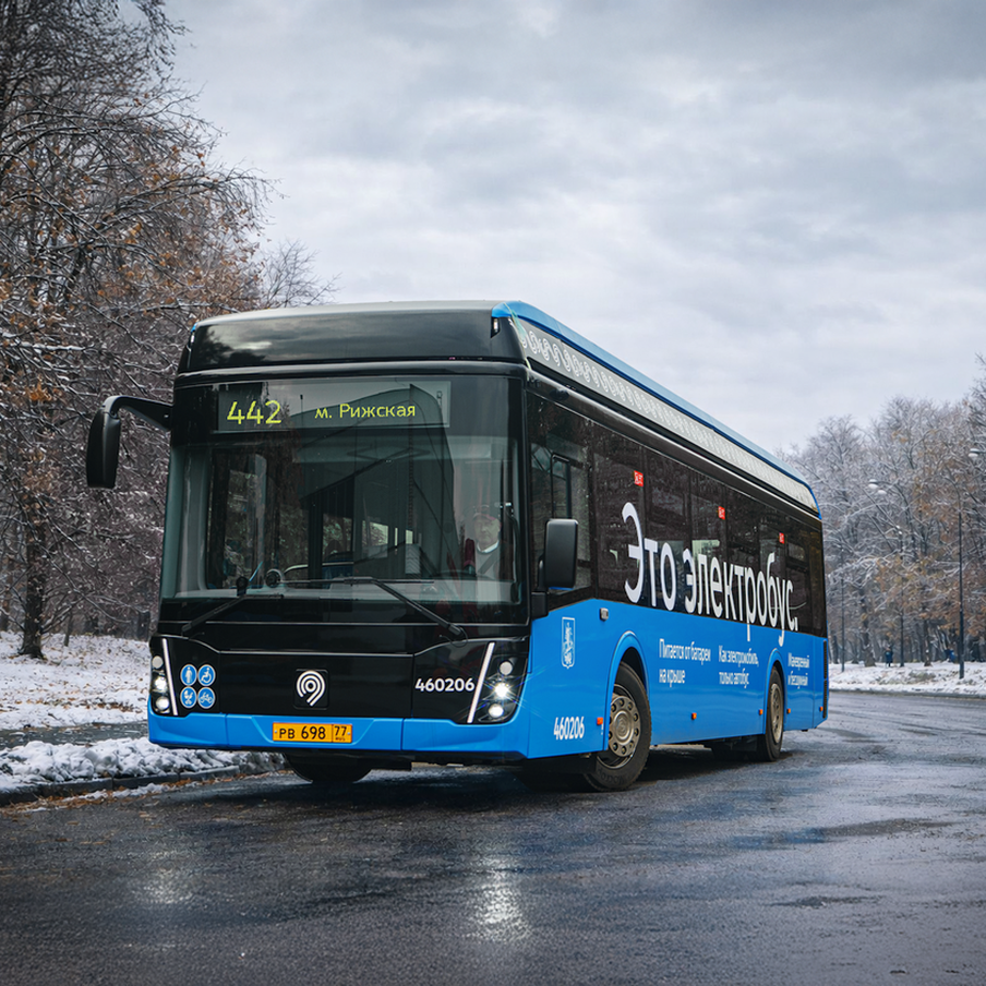 С 20 декабря скорректируют маршруты наземного транспорта в разных частях города. С 20 декабря на севере Москвы объединят 2 маршрута и введут 5 новых остановок по всей столице