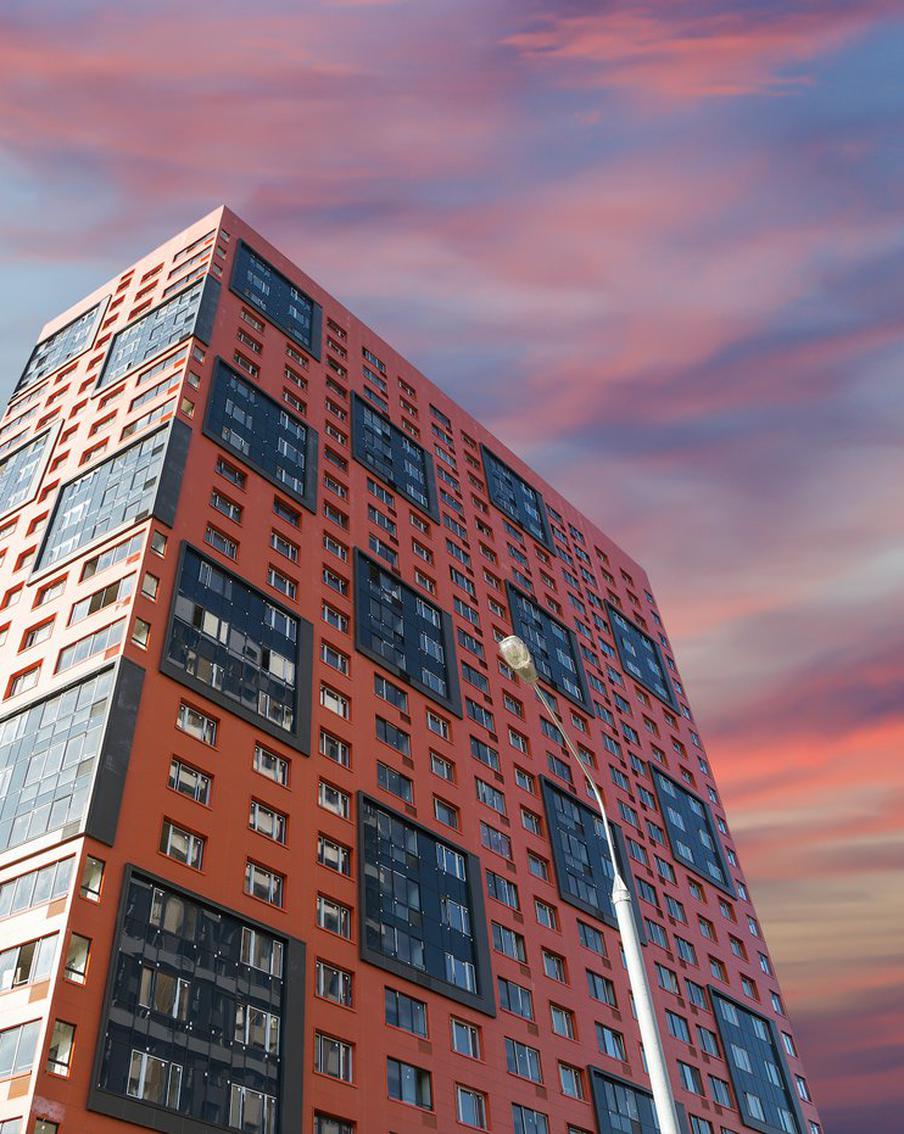 Собянин: Более 1350 км проводов убрали под землю за 10 лет проекта "Чистое небо"