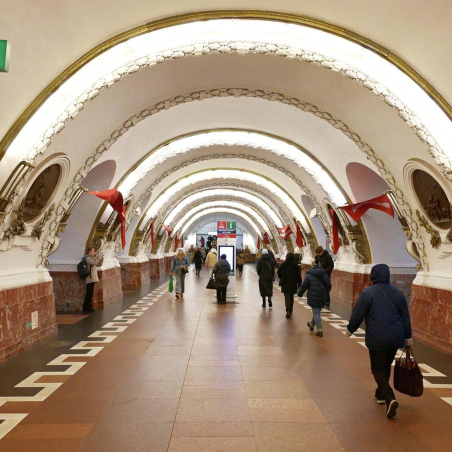 Метро в Санкт-Петербурге дойдёт до аэропорта Пулково. Власти Петербурга рассматривают развитие подземки как ключ к разгрузке транспортных потоков и поддержке масштабных инфраструктурных проектов на юге города