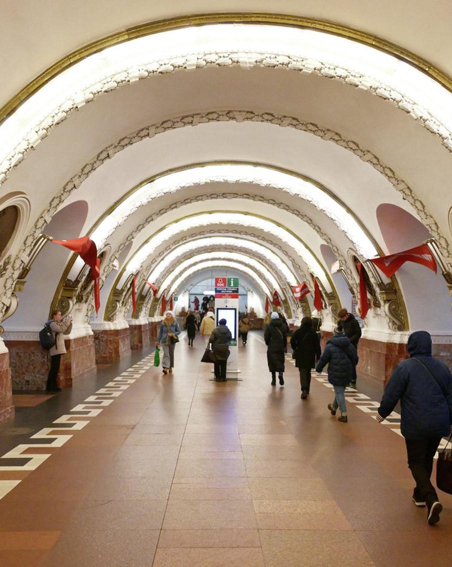 Метро в Санкт-Петербурге дойдёт до аэропорта Пулково. Власти Петербурга рассматривают развитие подземки как ключ к разгрузке транспортных потоков и поддержке масштабных инфраструктурных проектов на юге города