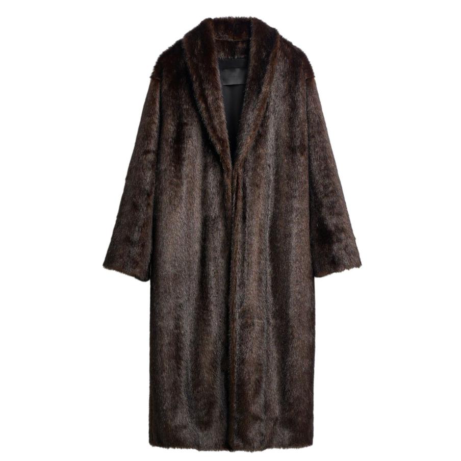 Шуба из искусственного меха под норку Ushatava (69 900 ₽)
