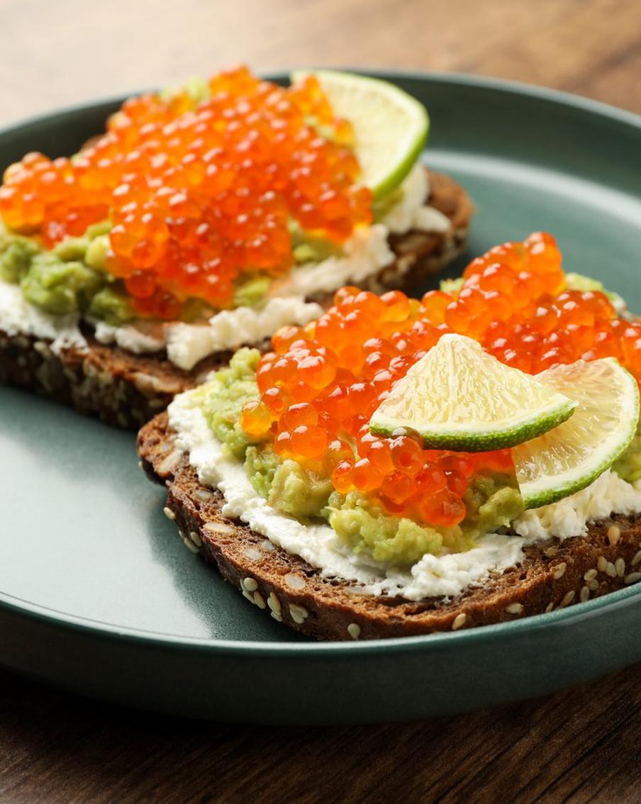 Какие риски есть при покупки красной икры на Новый год