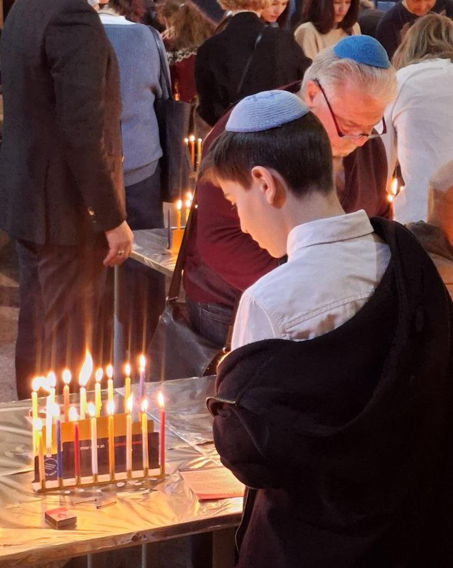 Во время постановки рекорда