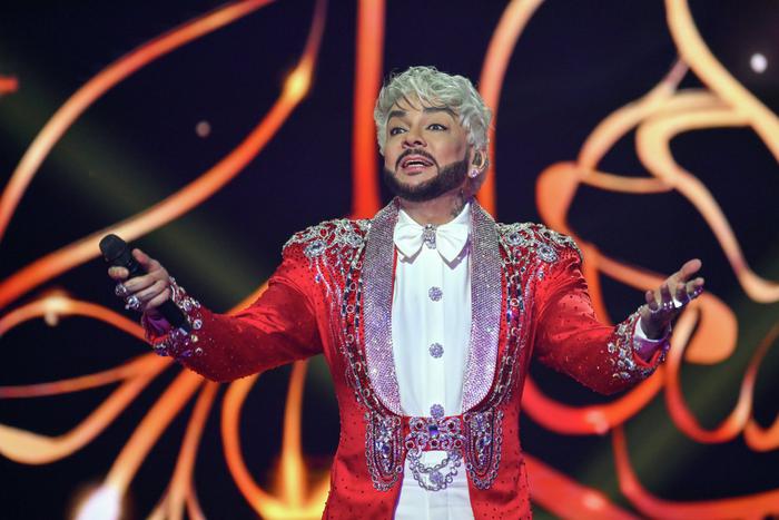 "Свою Снегурочку я ещё не встретил": Филипп Киркоров поделился с Metro новогодними откровениями о любви и здоровье