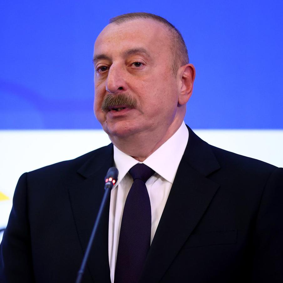 Кремль заявил, что отсутствие Алиева на саммите СНГ не стало неожиданным. Пресс-секретарь президента России Дмитрий Песков выразил понимание того, что президент Азербайджана Ильхам Алиев не сможет принять участие в неформальном саммите стран Содружества Независимых Государств (СНГ), который пройдёт в Санкт-Петербурге 22 декабря