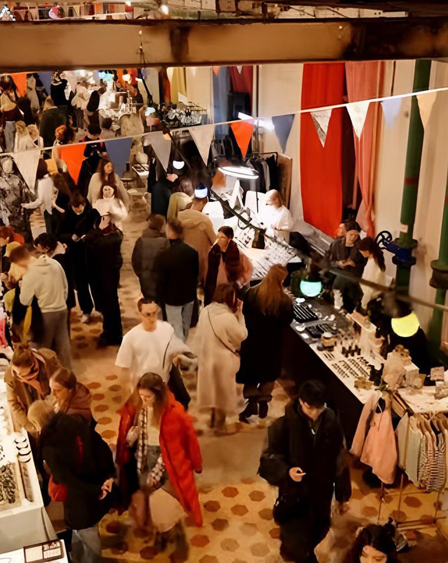 "Ламбада-маркет".