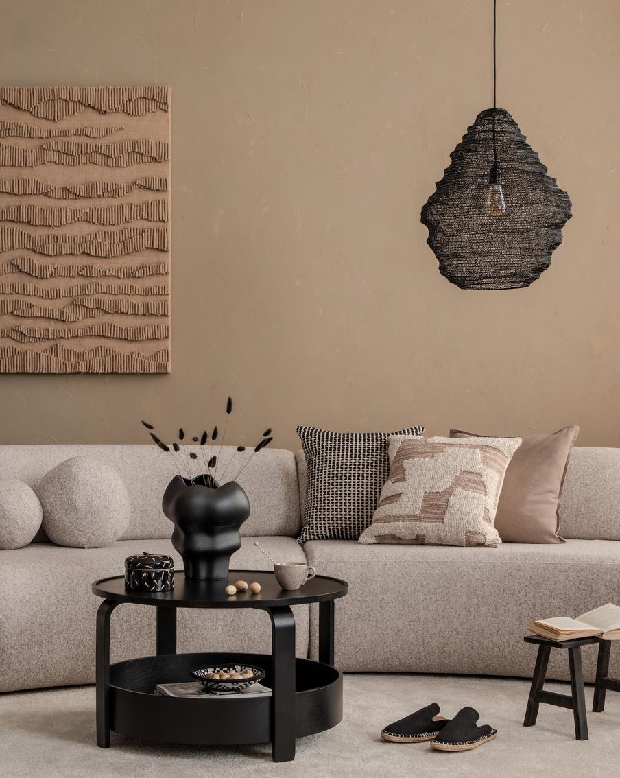 Создаём интерьер будущего: мебель, фактуры и свобода от одного стиля