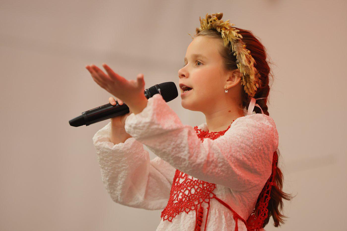 Юные исполнители посвятили свои выступления участникам СВО