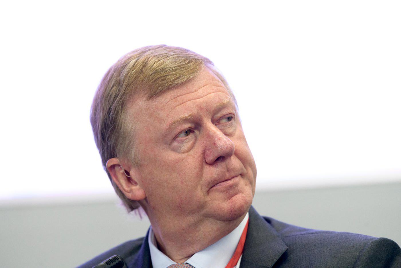 Суд арестовал счета Чубайса по иску "Роснано" почти на 11,9 млрд рублей