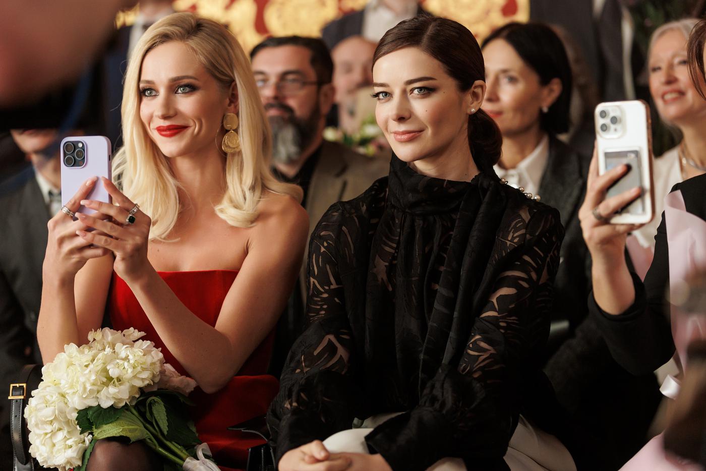 Валерия Астапова и Марина Александрова.