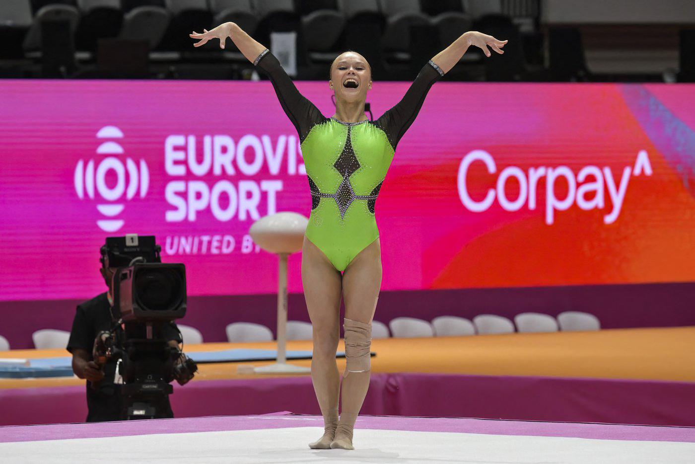 Мельникова шикарно вернулась на международный турнир.