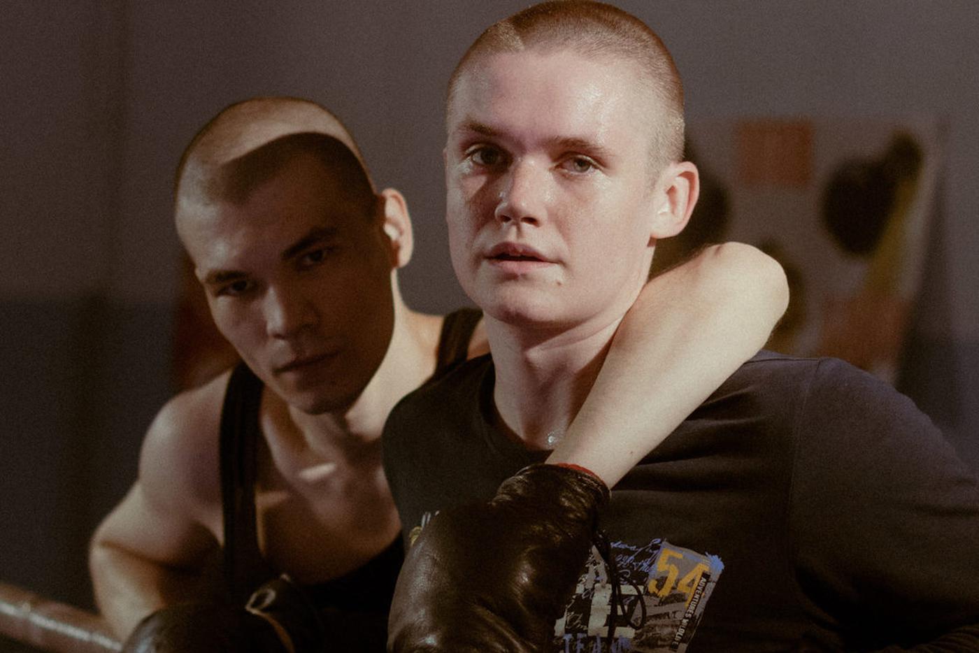 Metro выбрало 10 лучших сериалов 2025 года: Ностальгия по 90-м и заморская экзотика