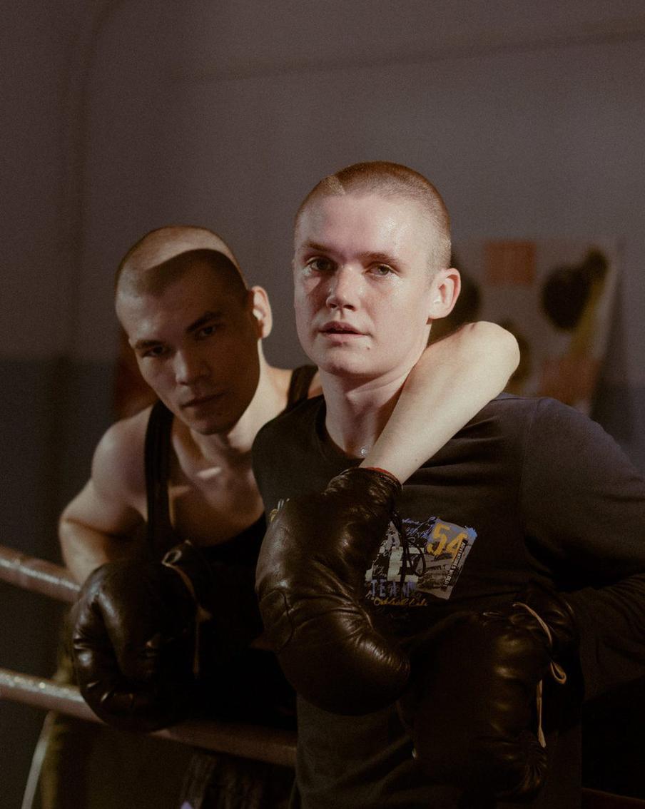 Metro выбрало 10 лучших сериалов 2025 года: Ностальгия по 90-м и заморская экзотика